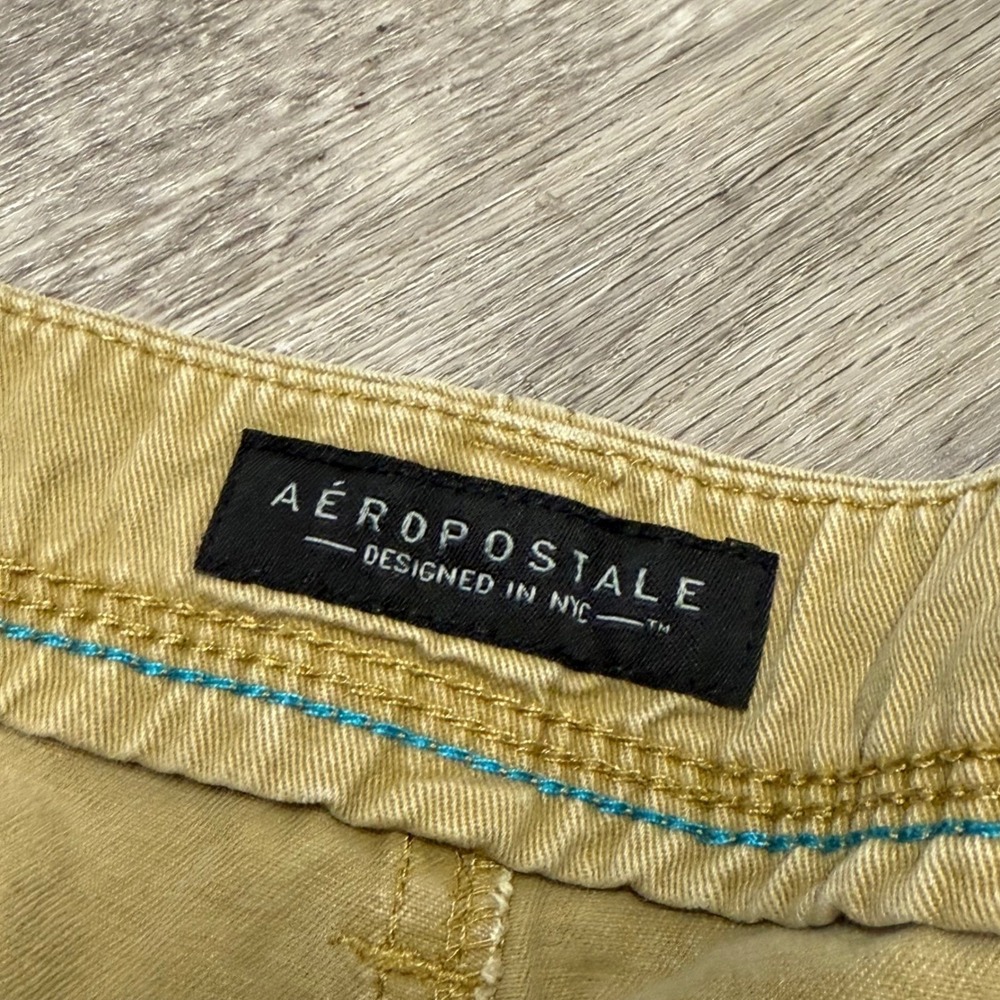 Aeropostale Mens Baggy Cargo Shorts Sz 36 Tan‎ Khaki Cotton Utility Y2K - Picture 3 of 9